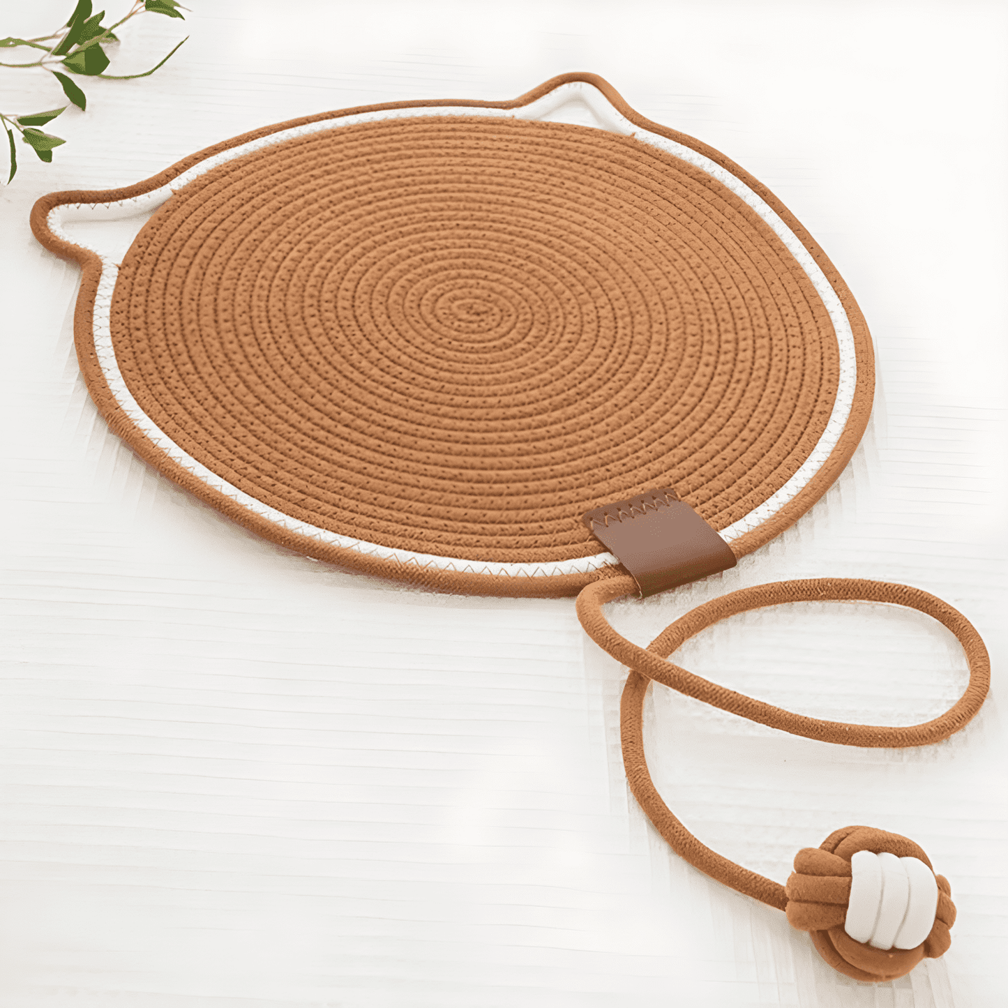 Tappetino Tiragraffi con Gomitolo